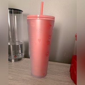 Starbucks frosted lips tumbler